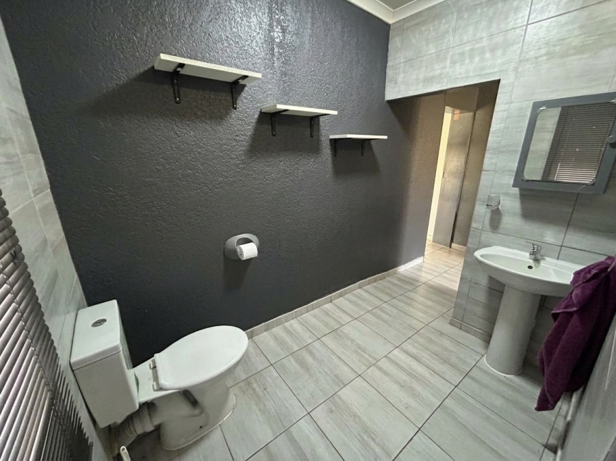 To Let 4 Bedroom Property for Rent in Sasolburg Ext 12 Free State